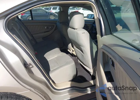 2017 Ford Taurus Se z USA, uszkodzony, nr VIN 1FAHP2D82HG146242